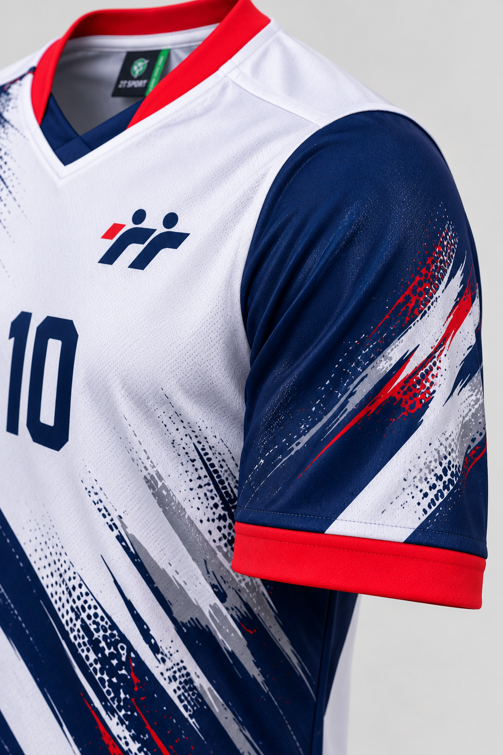 Dettaglio manica maglia sportiva 10